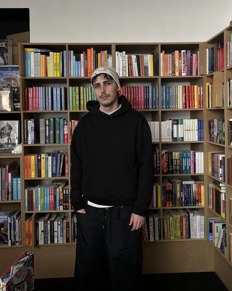 BIZZLE ORGANIC BASIC HOODIE BLACK